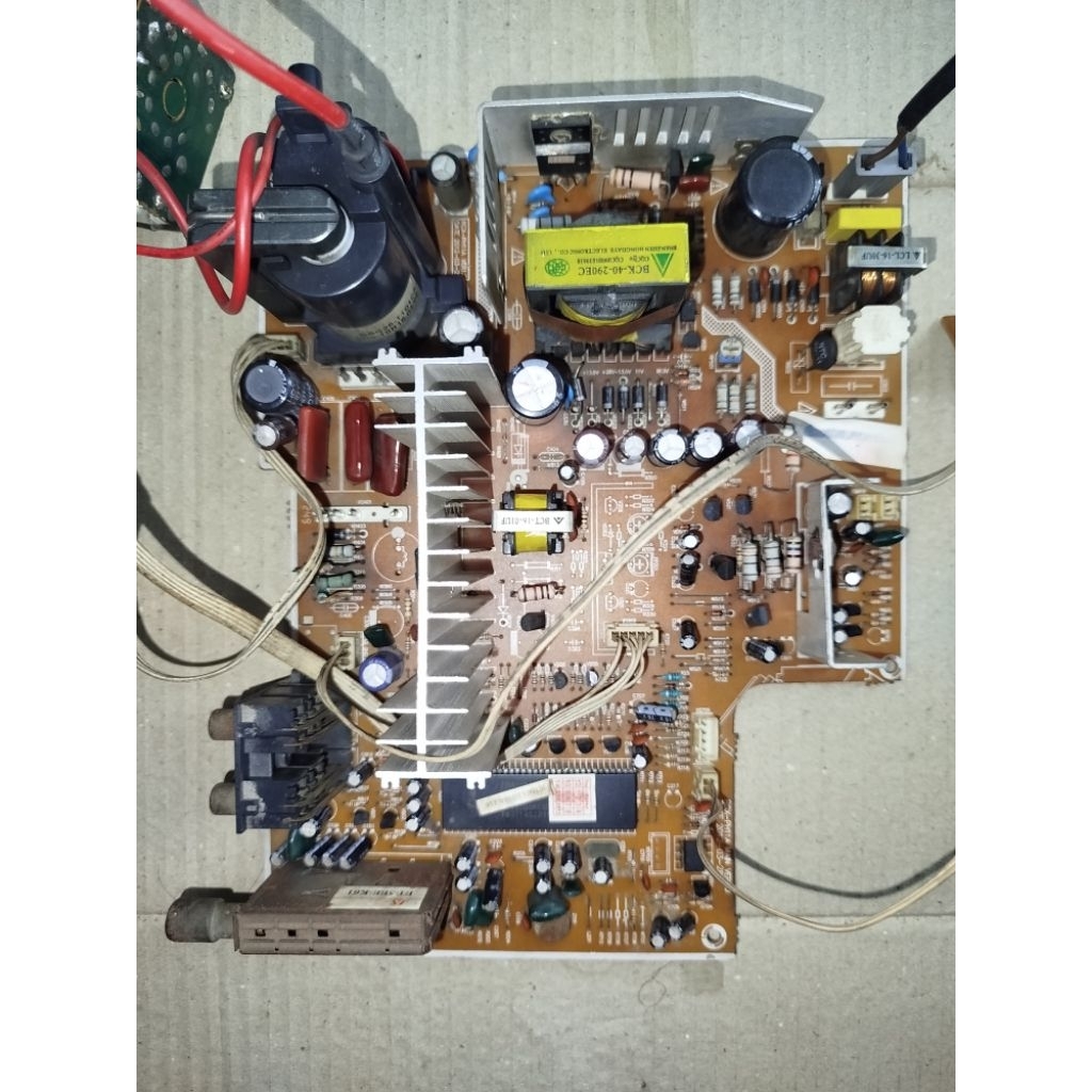 mesin tv cina ichiko slim 21 copotan belum uji test