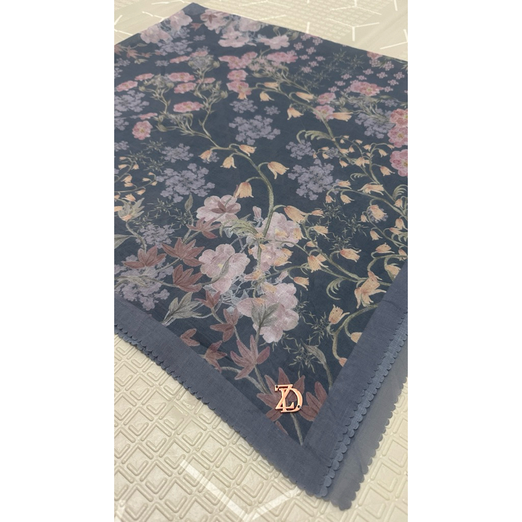 Preloved Hijab Zyta Delia Aloha Scarves