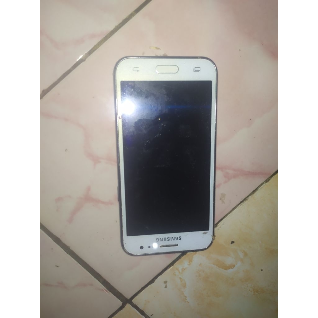 hp samsung j2 prime minus