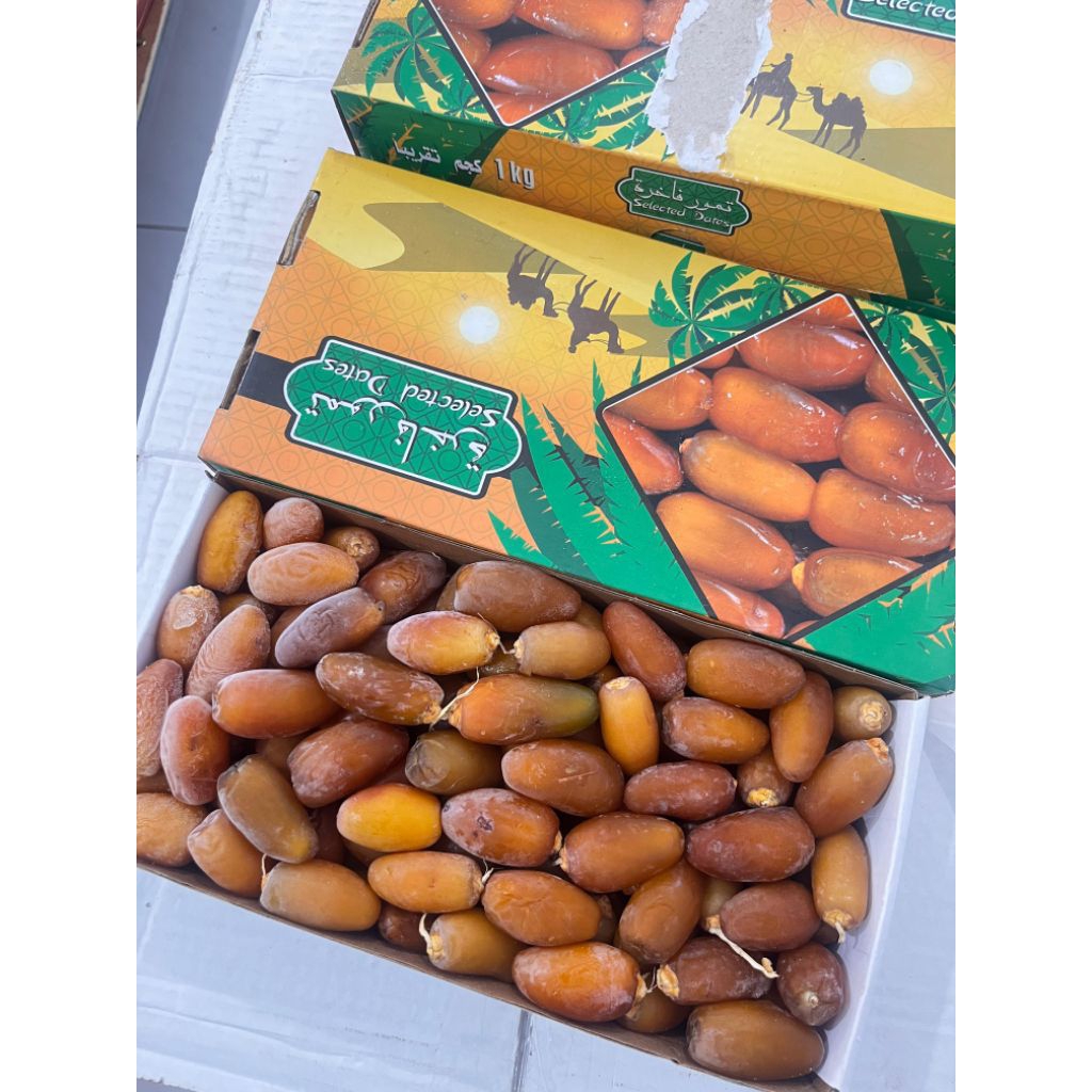 kurma rutop setengah matang