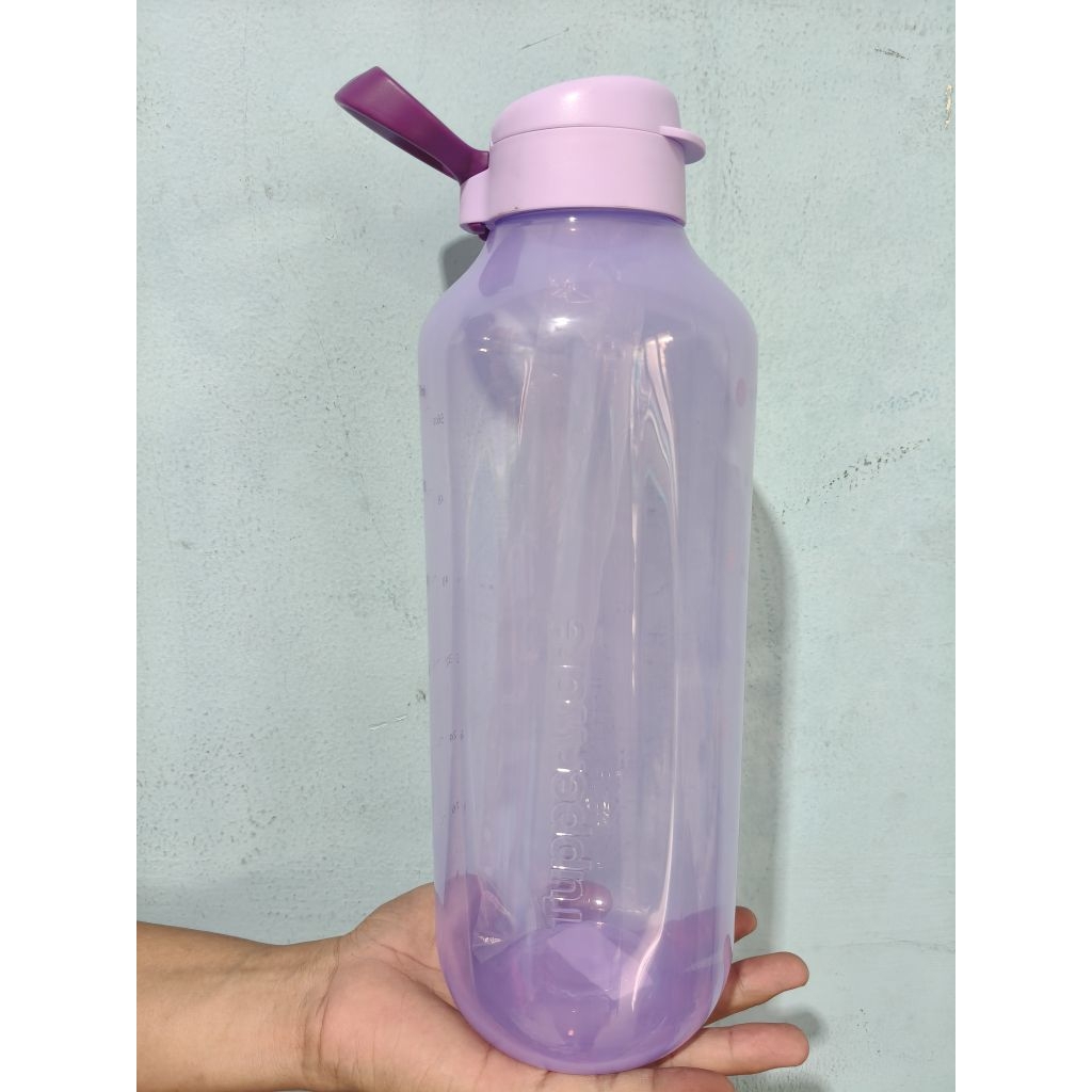 Aqua vibe 2 Liter botol minum tupperware