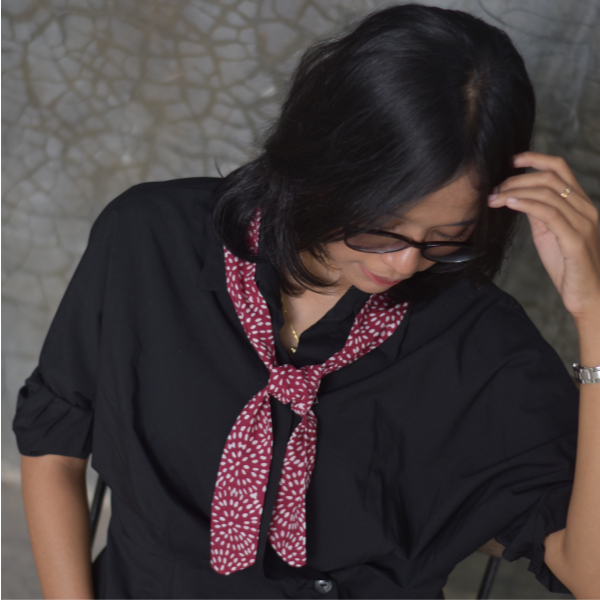 Twilly Batik Dasi Batik Wanita Syal Batik Souvenir Khas Cirebon