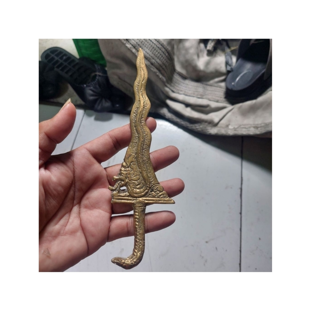 keris naga siluman kuningan