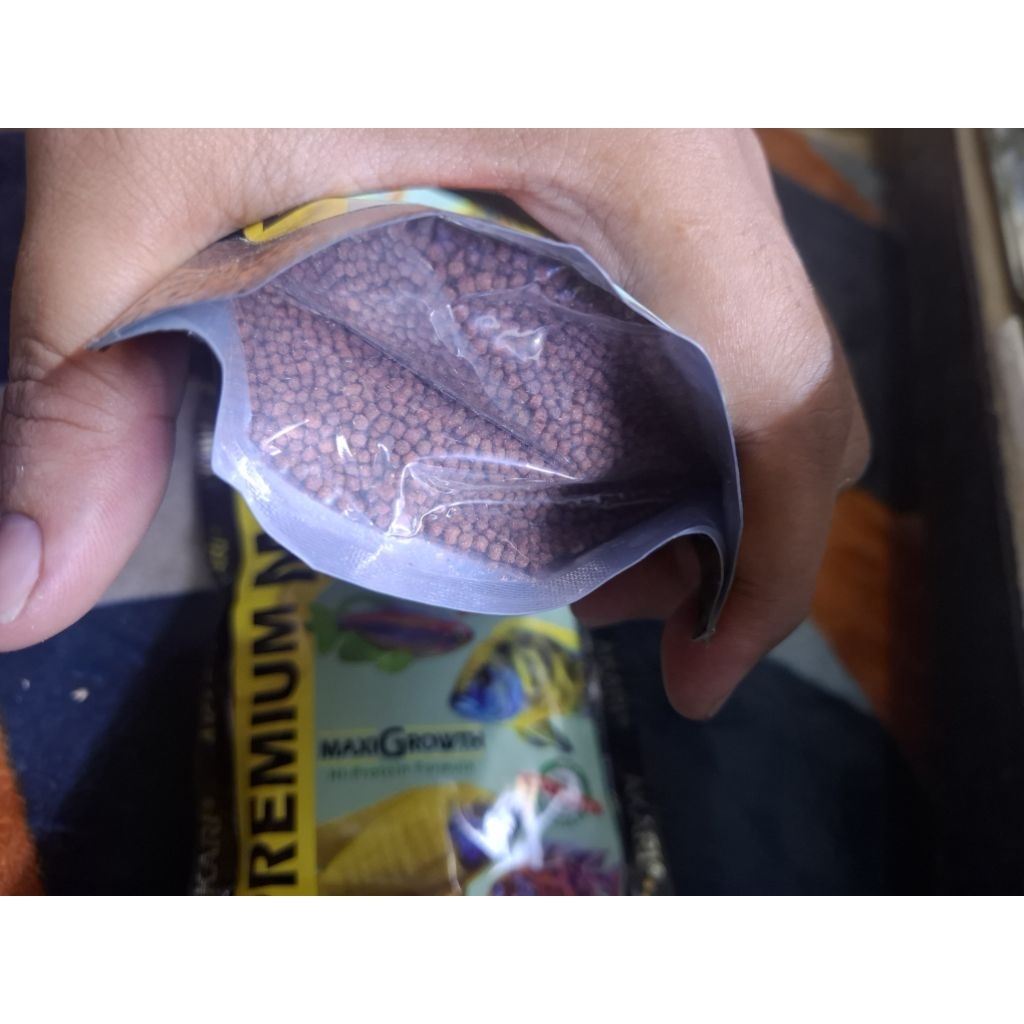 pelet premium maxi old