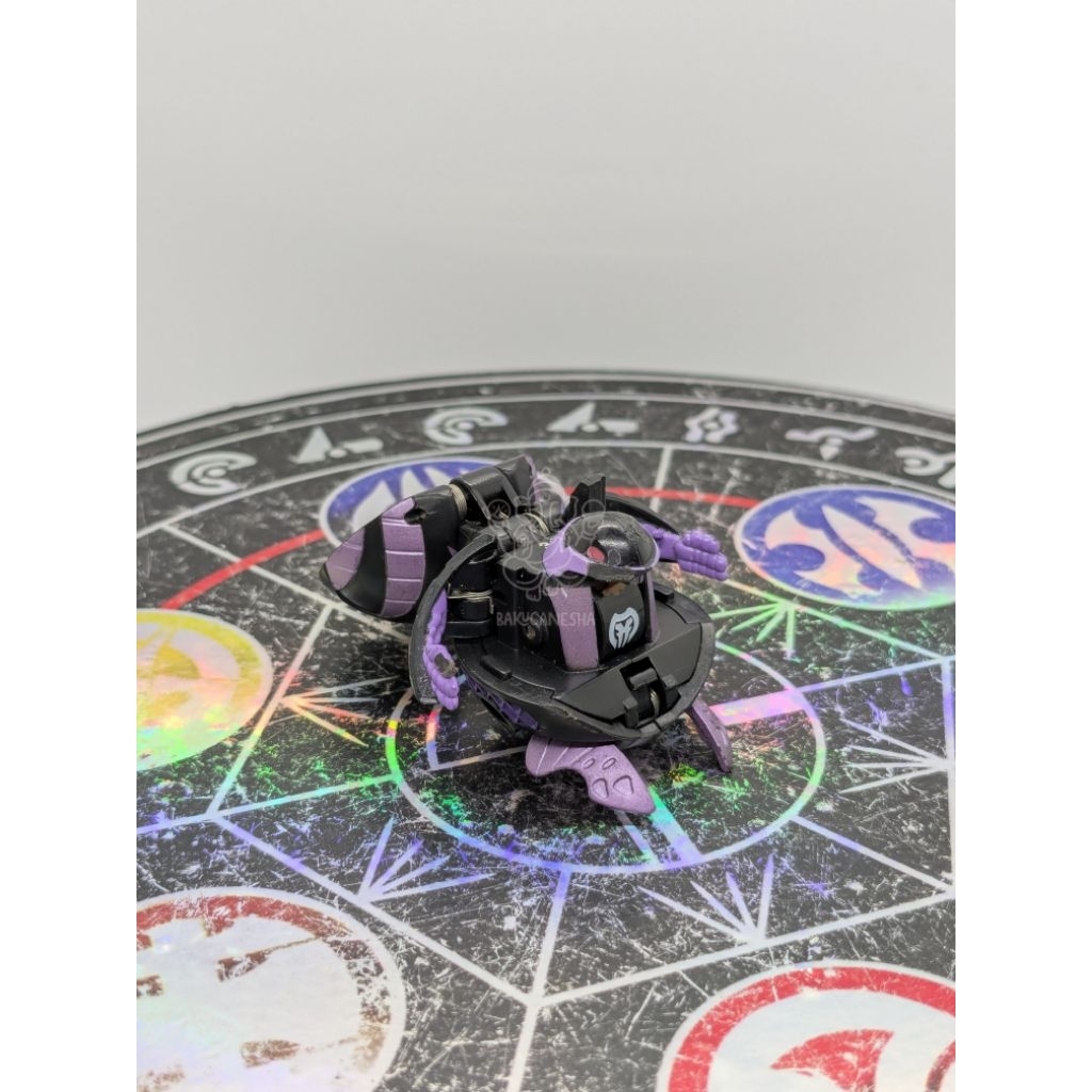 Bakugan Preyas Predator Darkus B1