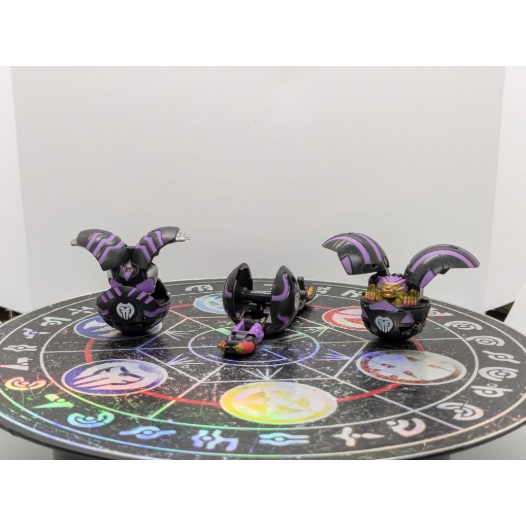 Paket Bakugan Darkus Falconeer Centipede Griffon
