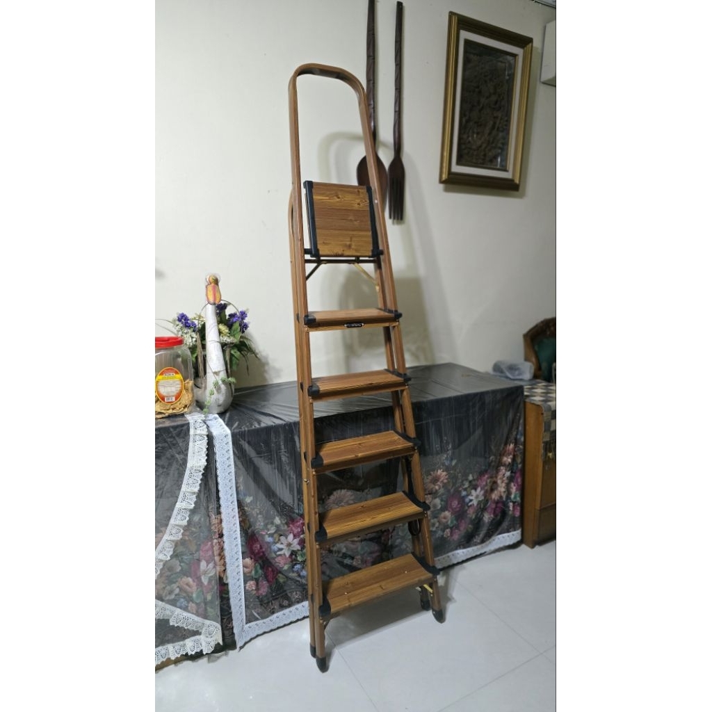 Fixsteps Tangga Lipat (Azko)