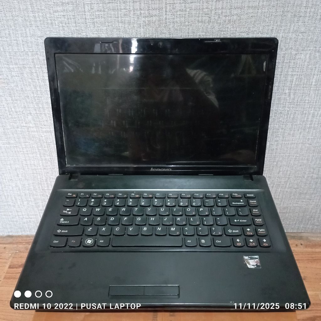 Laptop Lenovo G485 Prosesor AMD Mesin mati gambling unit Lcd14in Casing mulus