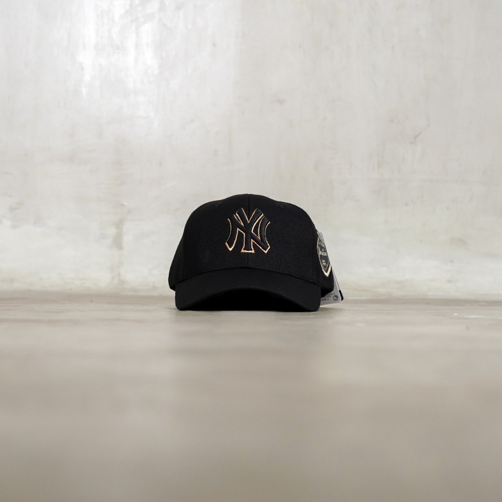 Topi MLB NY YANKEES OUTLINE GOLD BLACK CAP 100% ORIGINAL