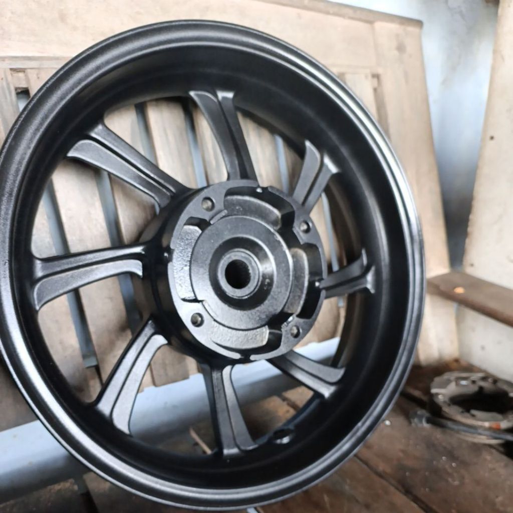 pelk,pelg belakang honda pcx150 original cabutan motor mulus