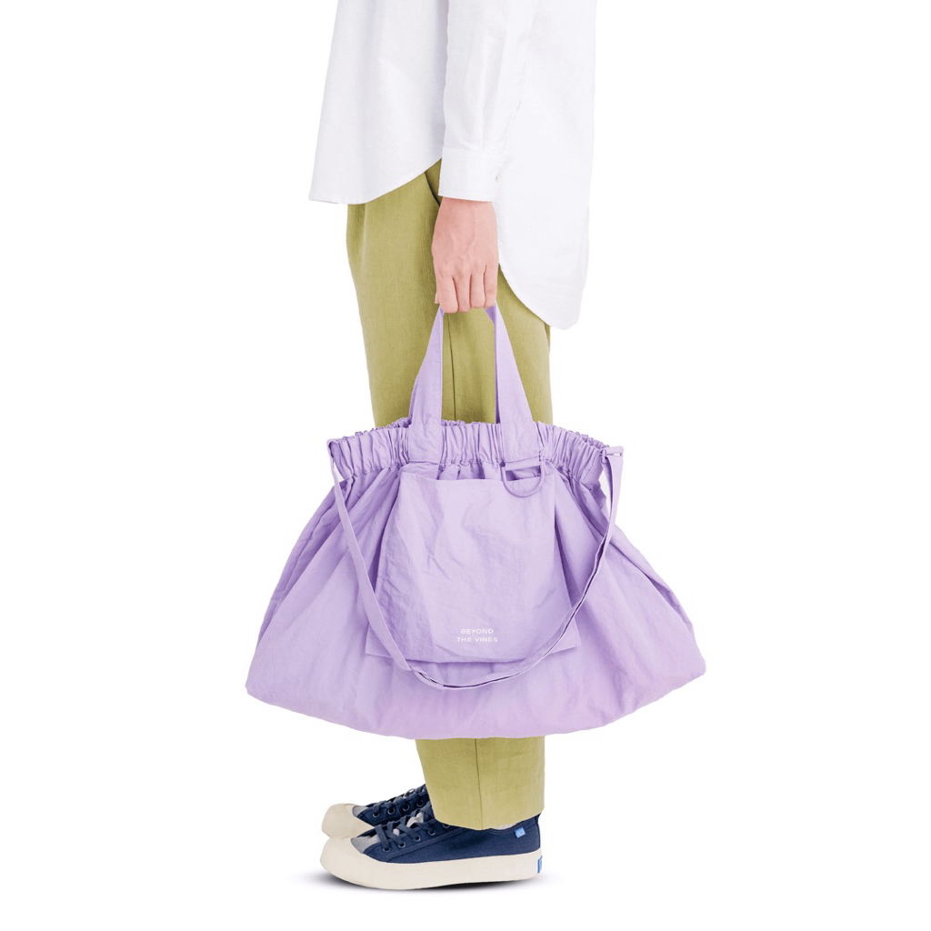 READY STOCK BEYOND ORIGINAL BTV XL Dumpling Bag Lilac Authentic Tas nylon selempang tote bag/gym bag
