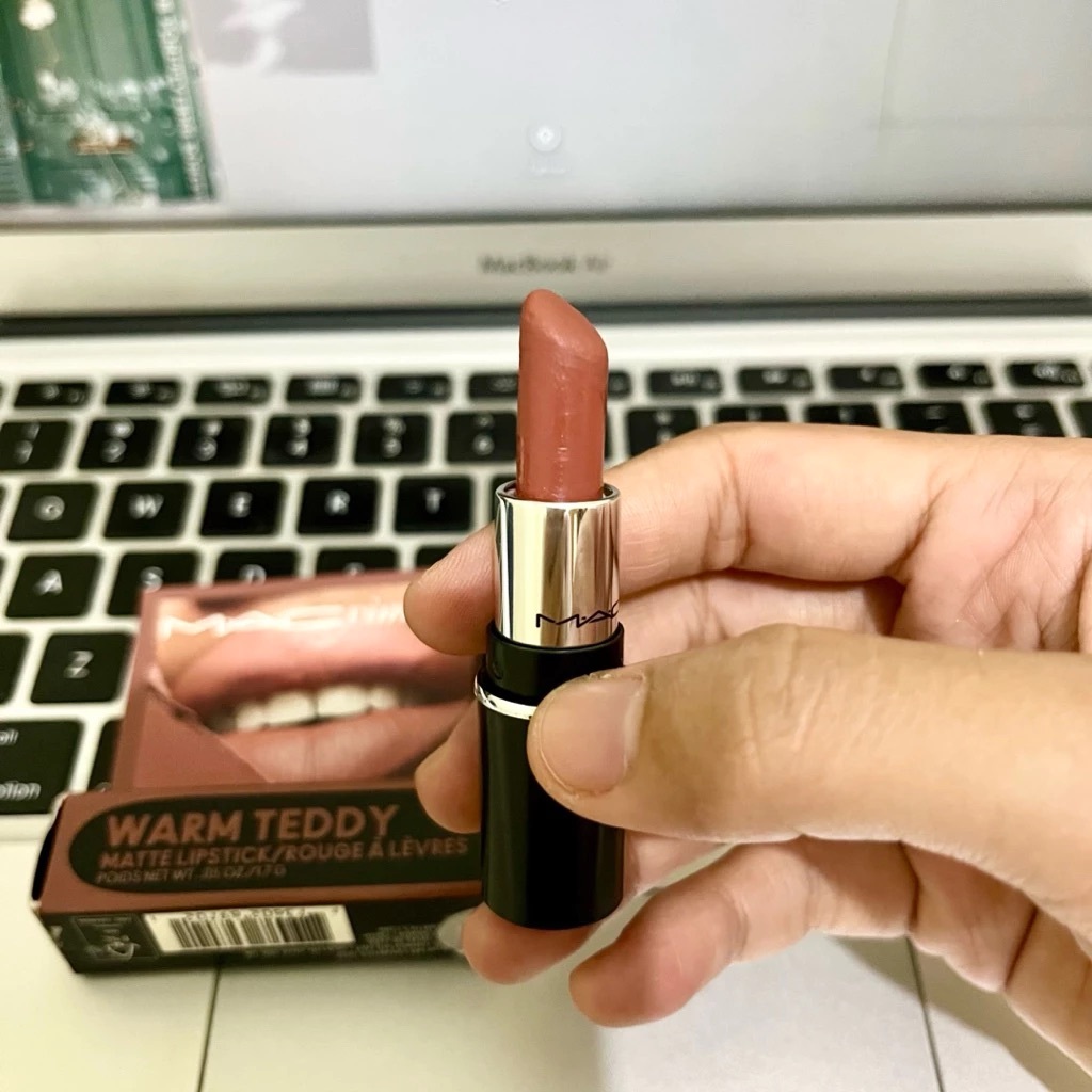 [Preloved Good Condition] Mini MAC MACXIMAL Silky Matte Lipstick 1.7g / hasil matte tahan lama – Min