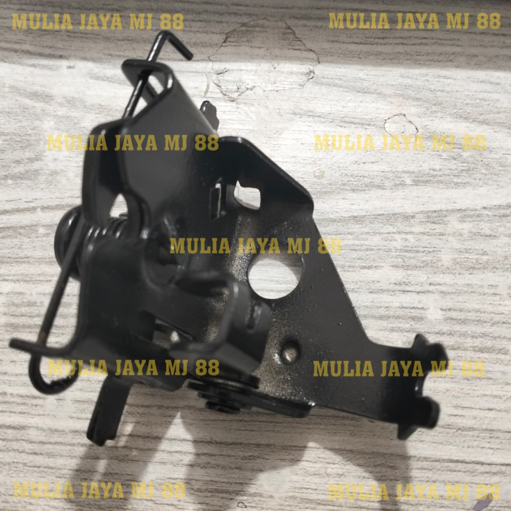 Kunci Kedok Depan HINO Lohan/Kunci Panel Depan HINO Lohan