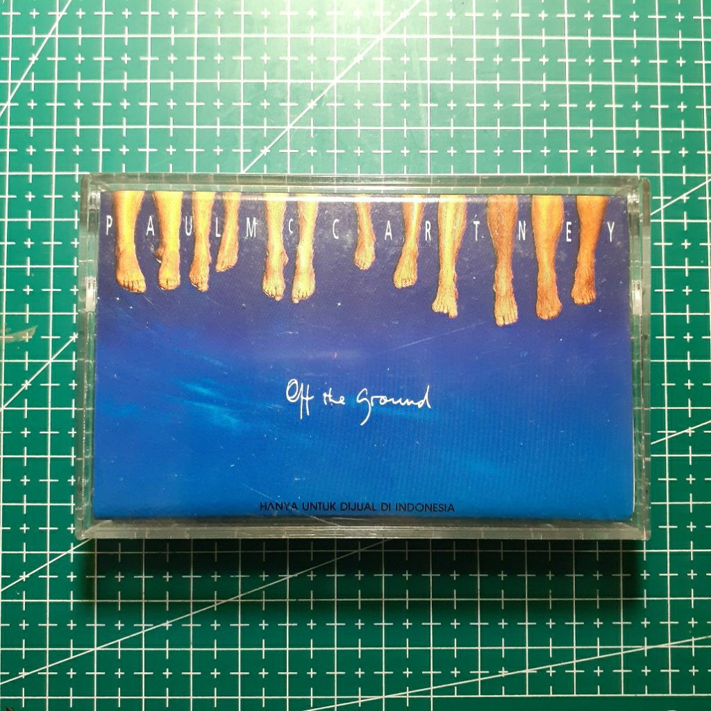 Kaset Paul McCartney - Off The Ground