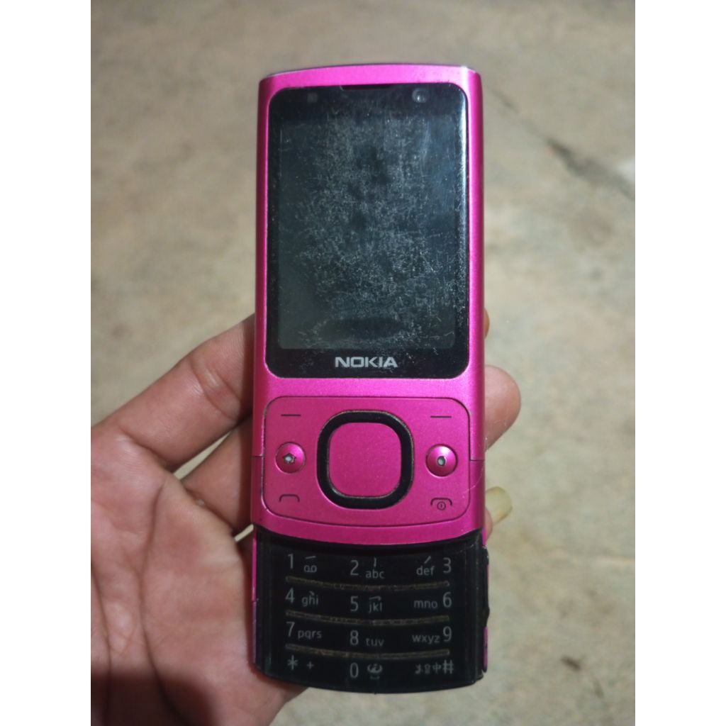 Nokia 6700s rare item