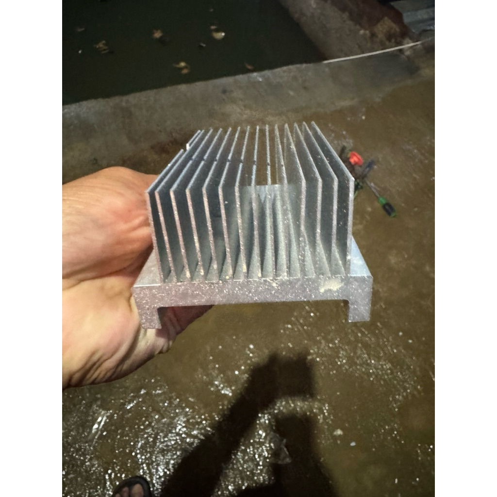 aluminium almunium heatsink pendingin tebal
