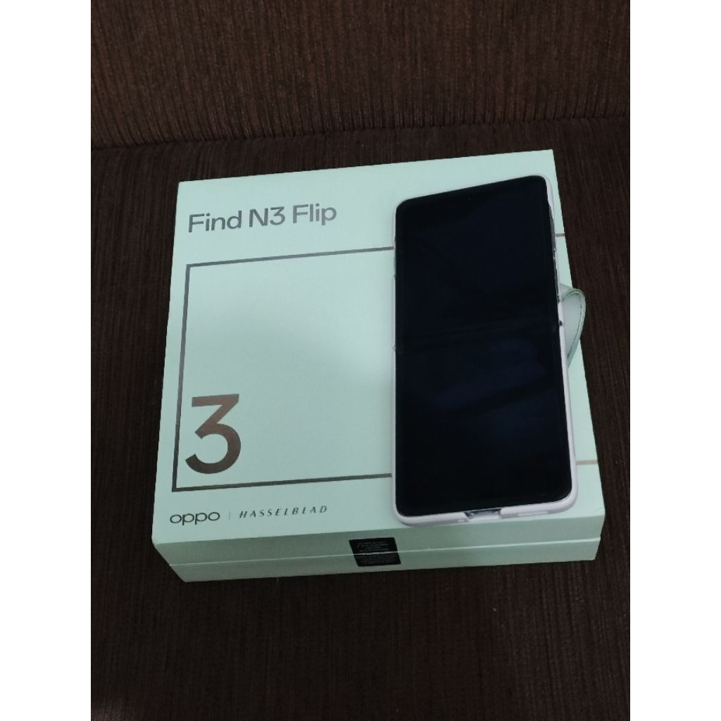 Oppo Find N3 Flip Second