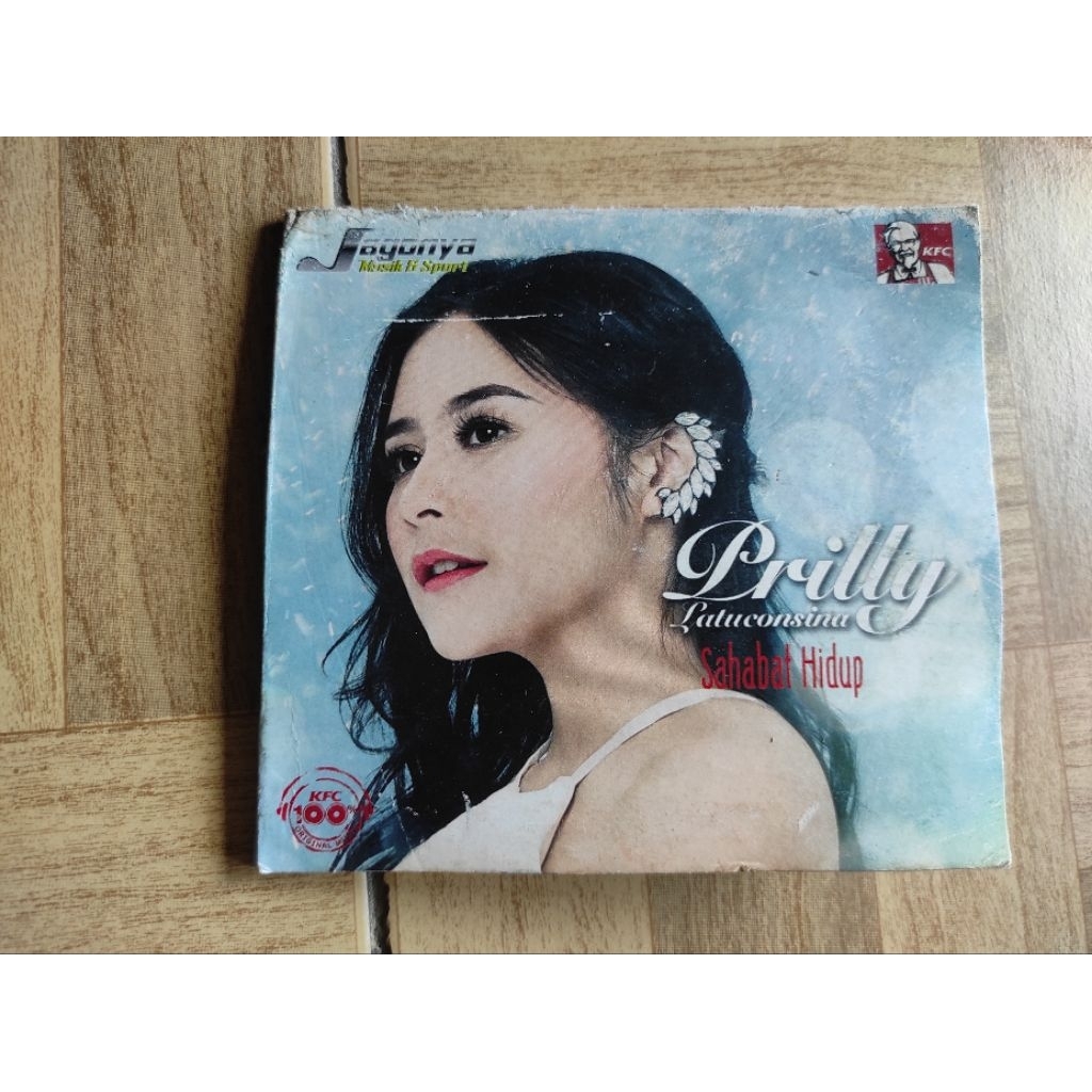 CD kfc PRILLY LATUCONSINA