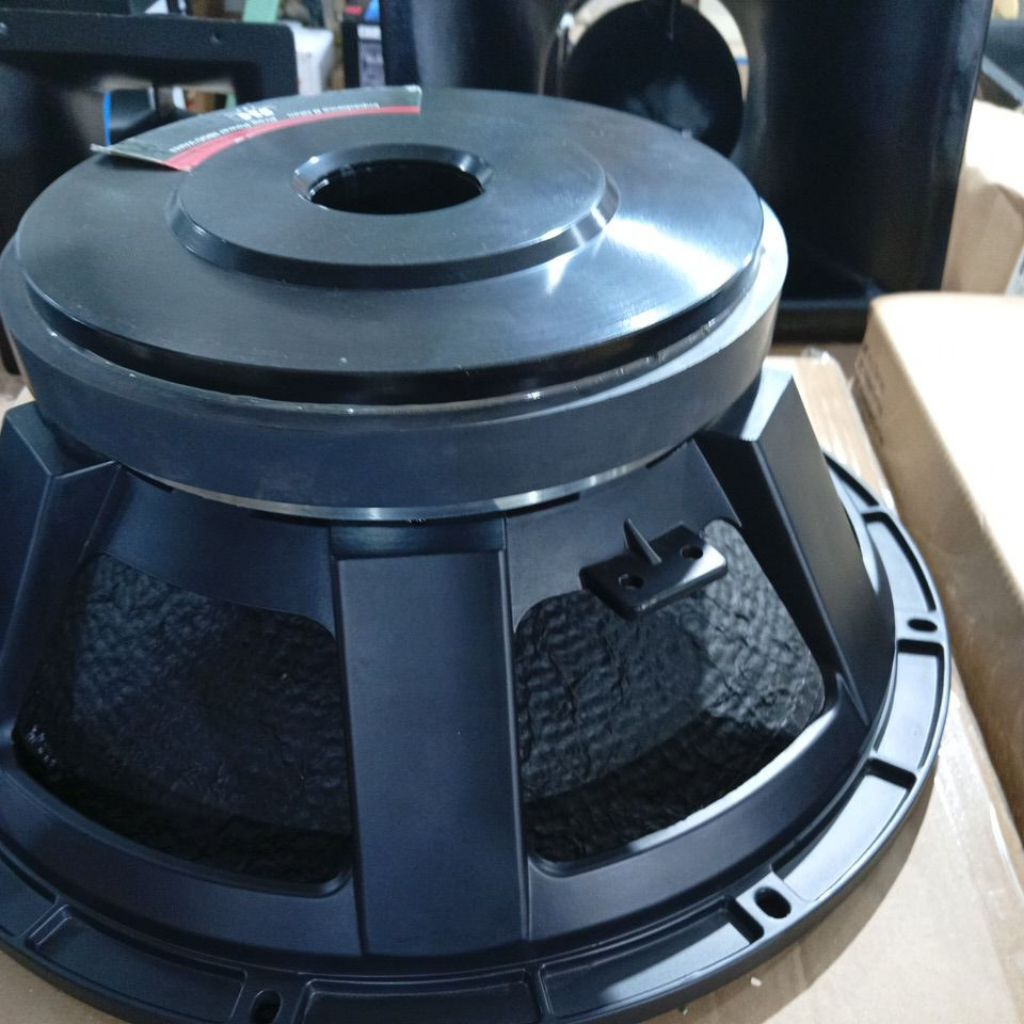 SPEAKER JIC 18 INCH LA 18125