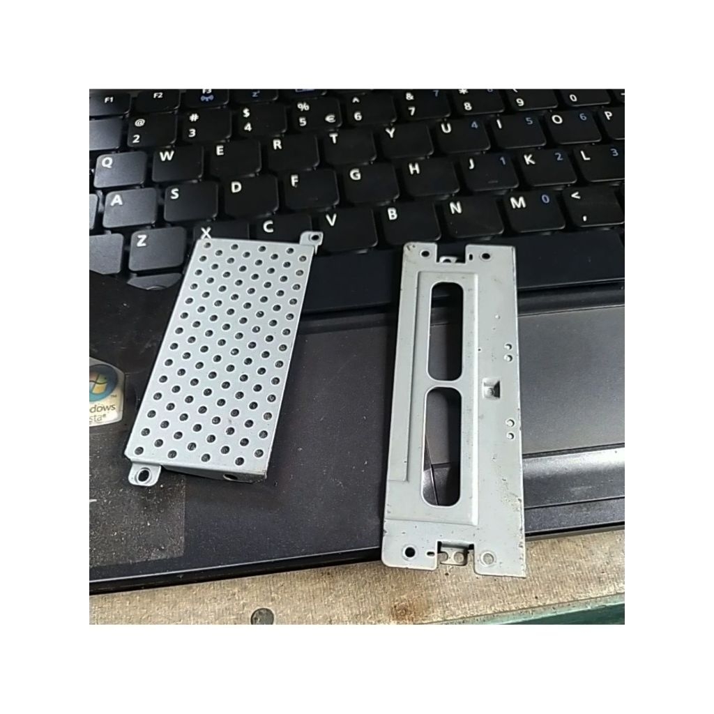 bracket bricket hdd hardisk Lenovo thinkpad X131E