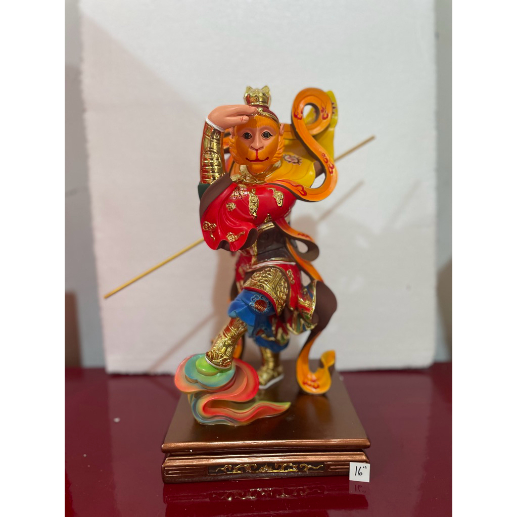 patung dewa kera sakti / sun go kong / wu kong berdiri 16in fiber