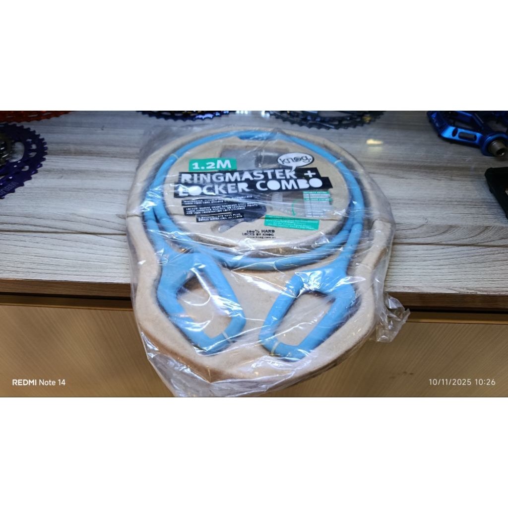 Kunci Sepeda / Motor Merek Knog Lingmaster Locker Combo 1.2 Meter  Blue