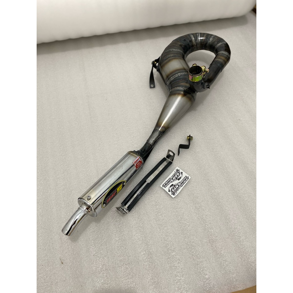 knalpot Vespa kolong kanan panjang kompetisi /ffa San's racing exhaust