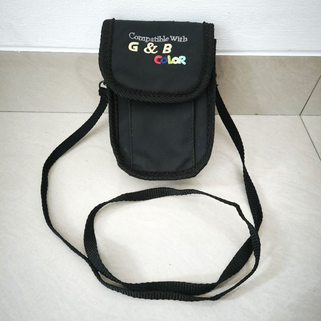 Gameboy color slingbag