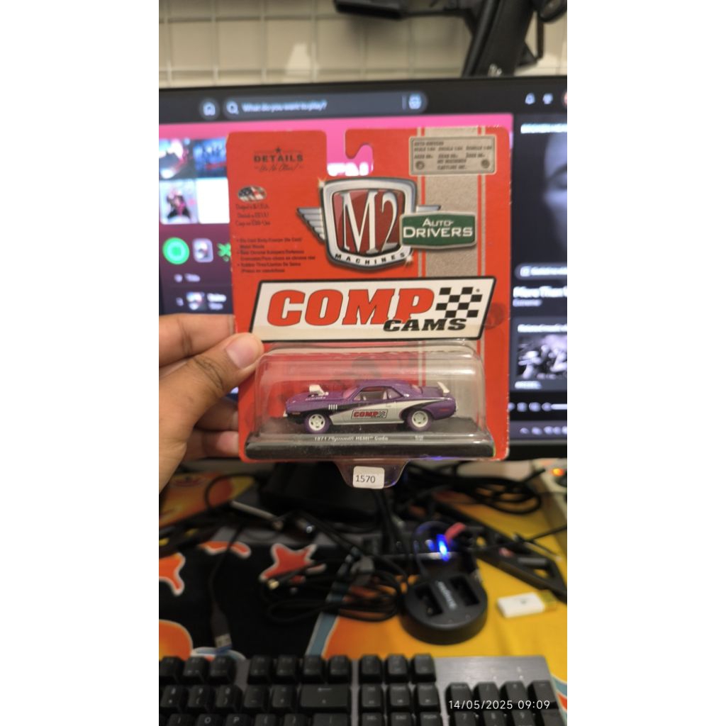 m2 machines Plymouth hemi cuda chase