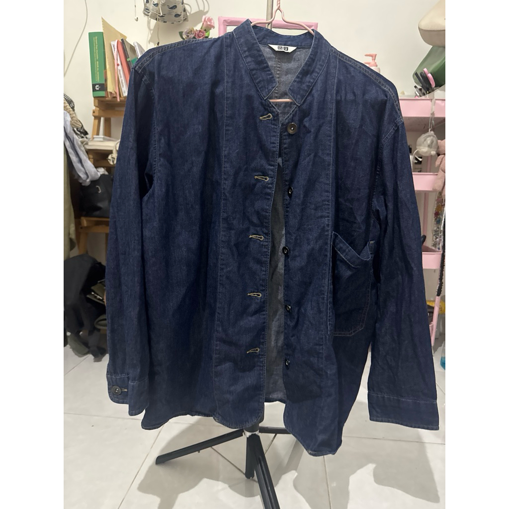 preloved uniqlo denim shirt
