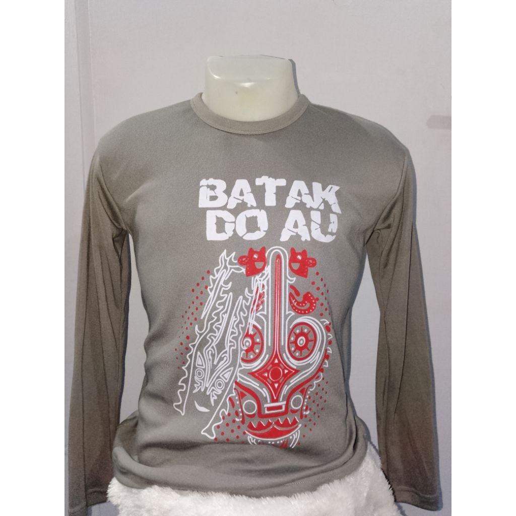 Kaos tangan panjang khas Batak Toba pria dan wanita