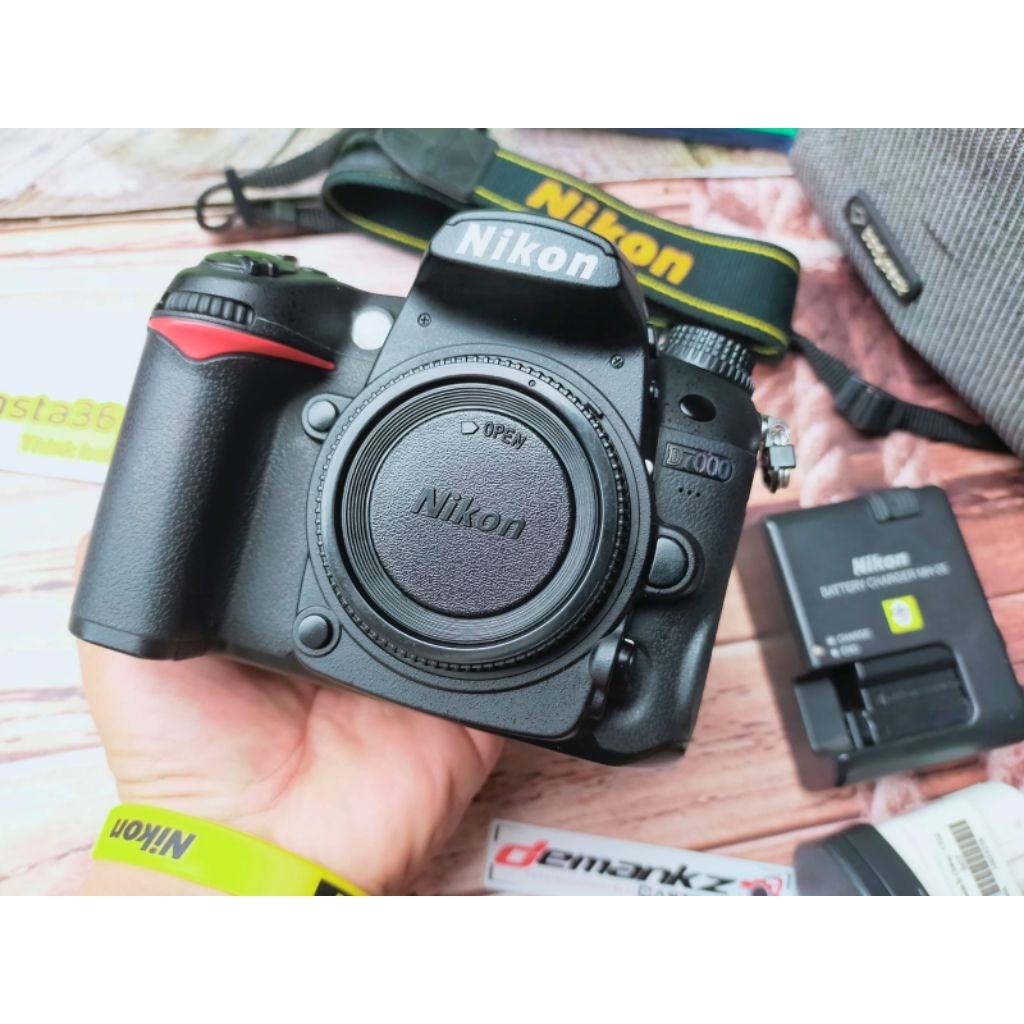 Nikon D7000 body only kamera DSLR