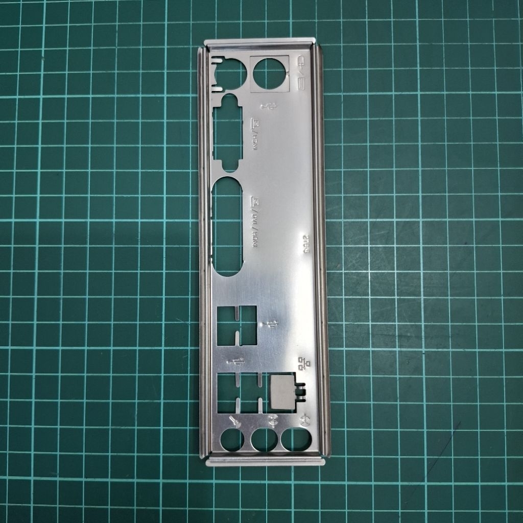Backplate Motherboard bekas