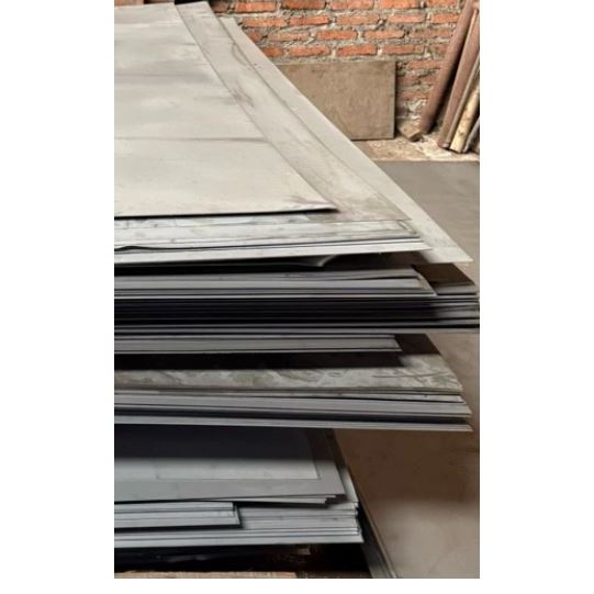 plat strip/plat besi  / besi potongan tebal 3mm X lebar 3 cm