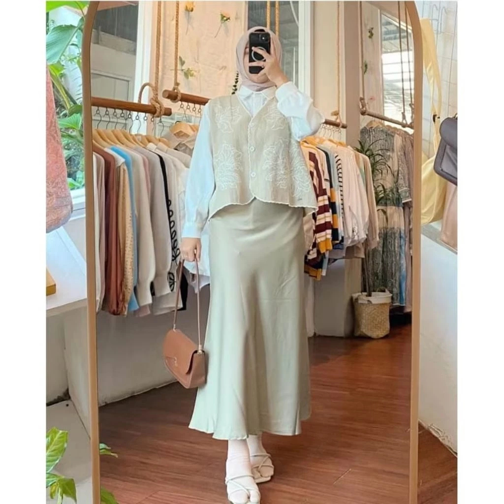 Rok Satin Silk Premium / Premium Satin Silk Skirt / Rok Wanita / korean Skirt