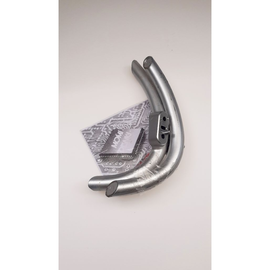 L40H4 CHANGHONG STAND KAKI