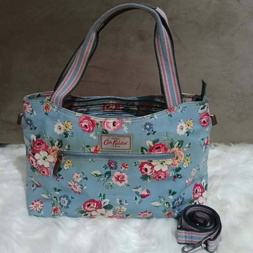 Preloved Tas Cath Kidston biru bunga