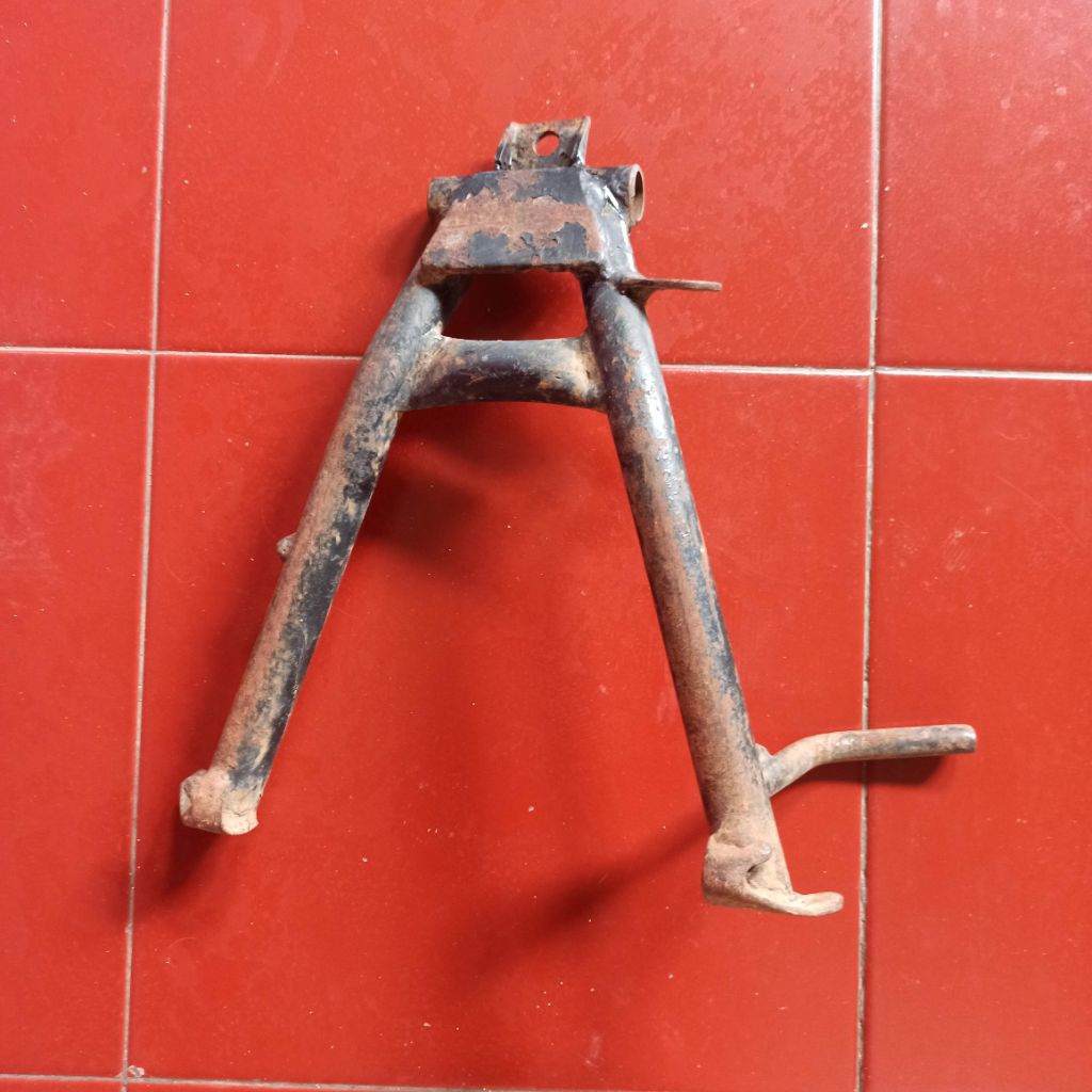 standar tengah 2 Honda Supra x 100 Supra fit 100 lama original