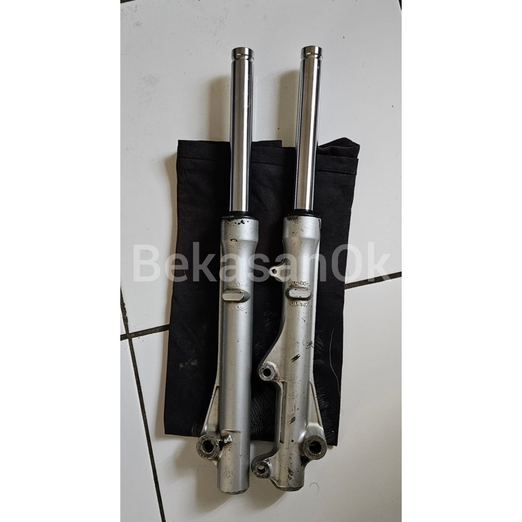 SHOCK BREAKER DEPAN COPOTAN VARIO LED OLD ORI