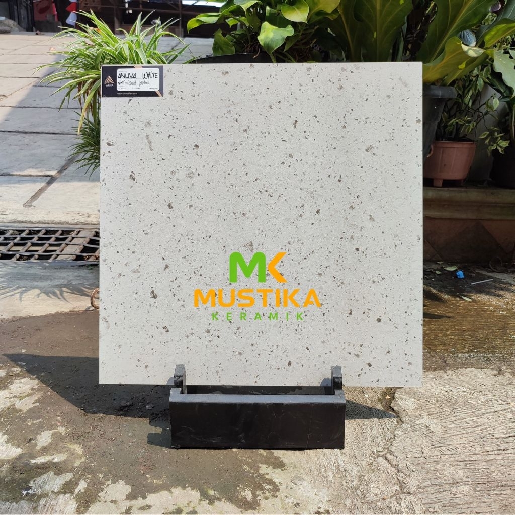 GRANITE LANTAI 60x60 ANUVA WHITE / ARNA / GLOSSY