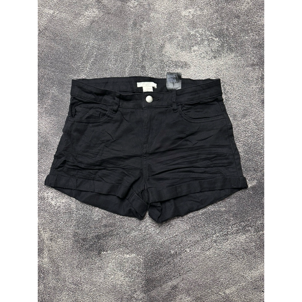 CELANA PENDEK H&M second