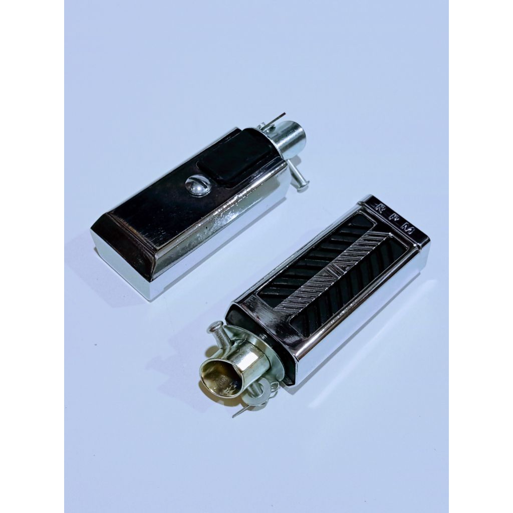 FOOTSTEP MOTOR/STEP MOTOR PIJAKAN KAKI BELAKANG MOTOR BEBEK BAHAN BESI ORIGINAL RPM