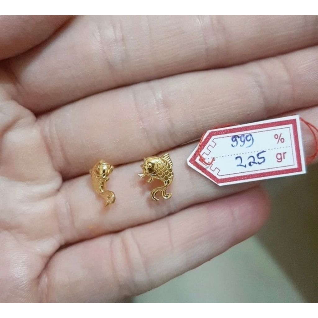 Anting emas 24k ikan koi