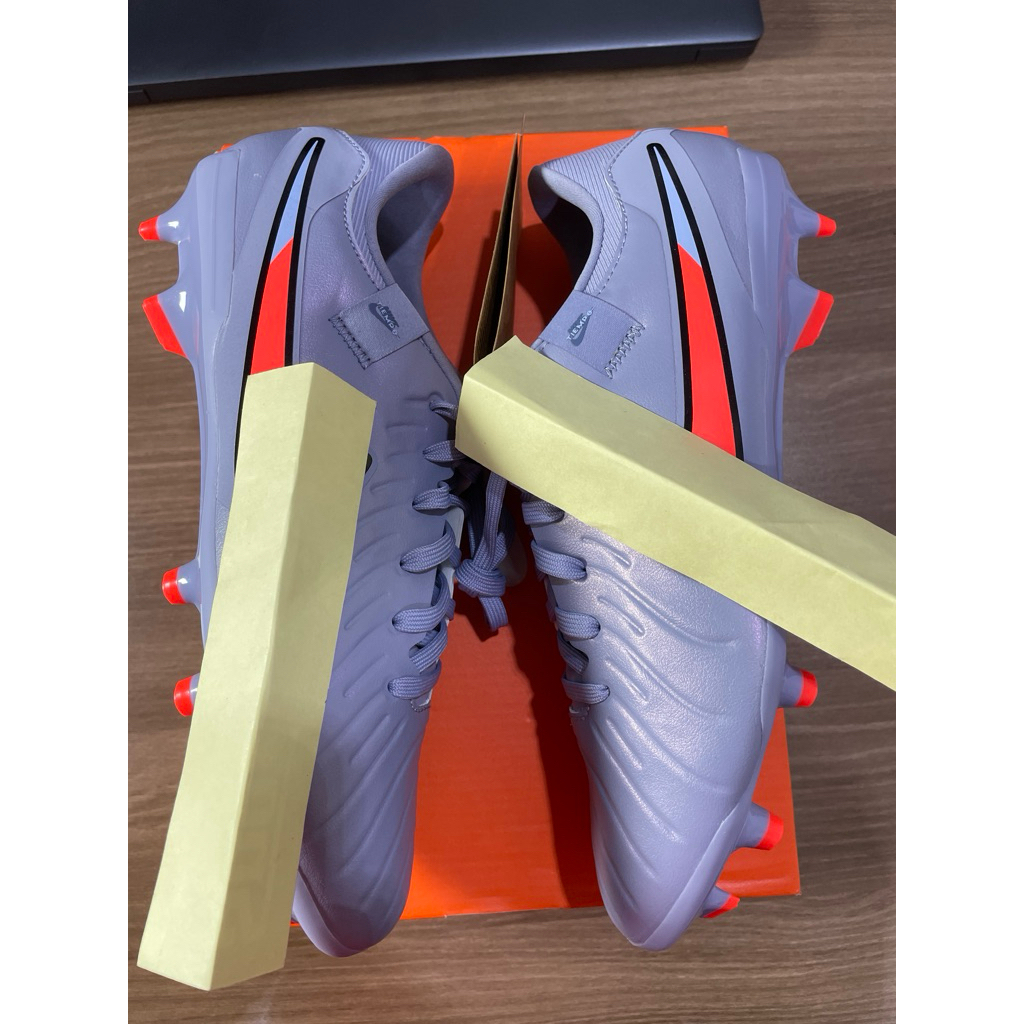 TIEMPO LEGEND 10 ACADEMY FG