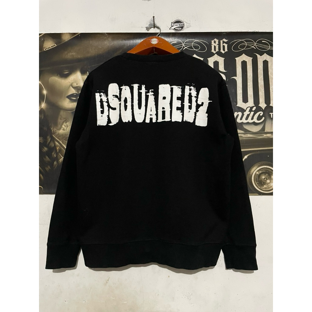 crewneck dsquared2