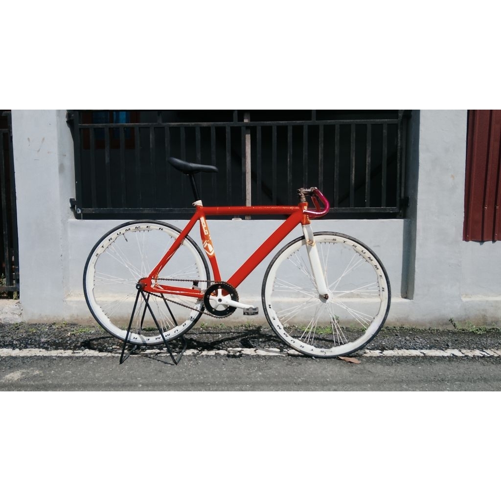 fullbike united soloist 77