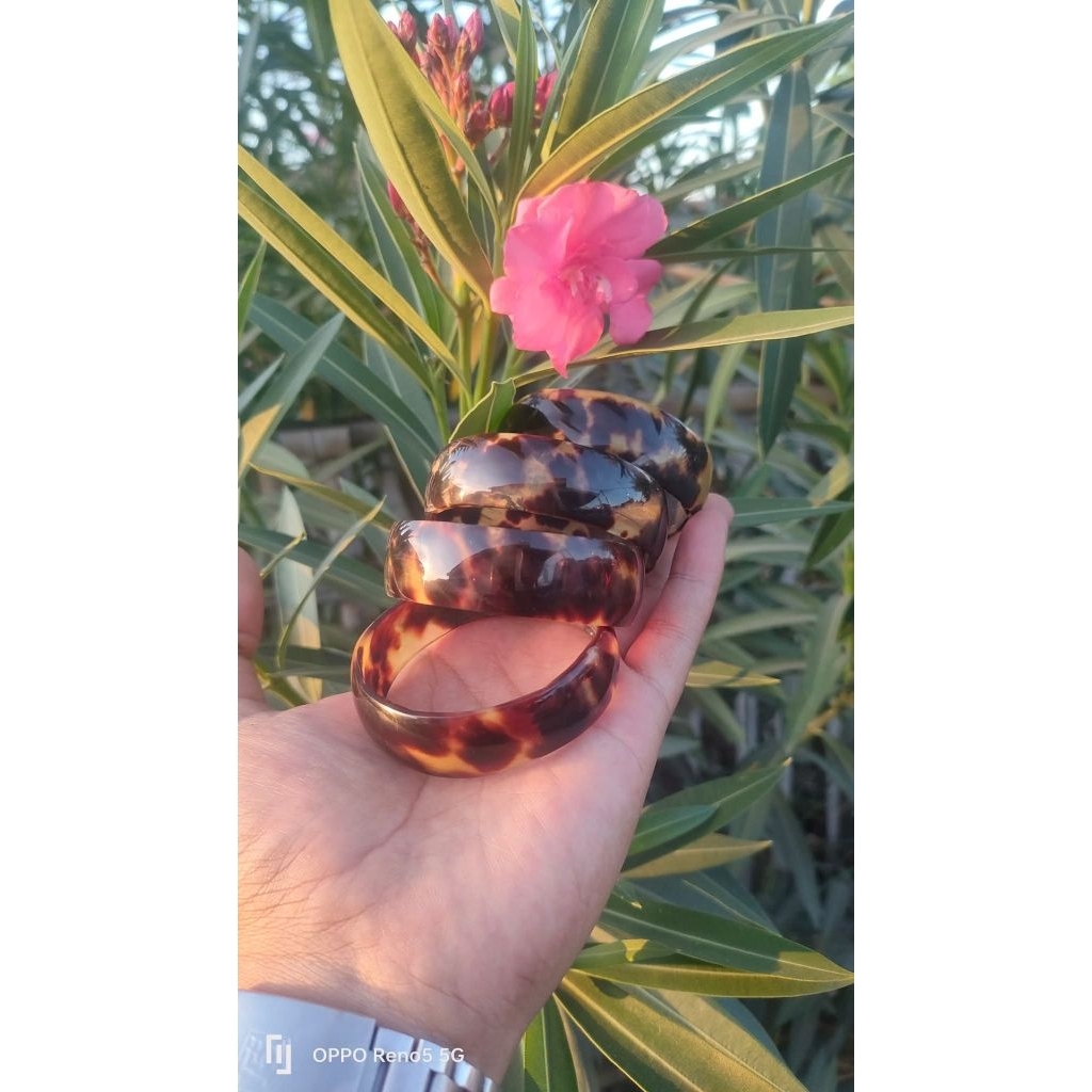 Gelang sisik kulit penyu model cembung elegan