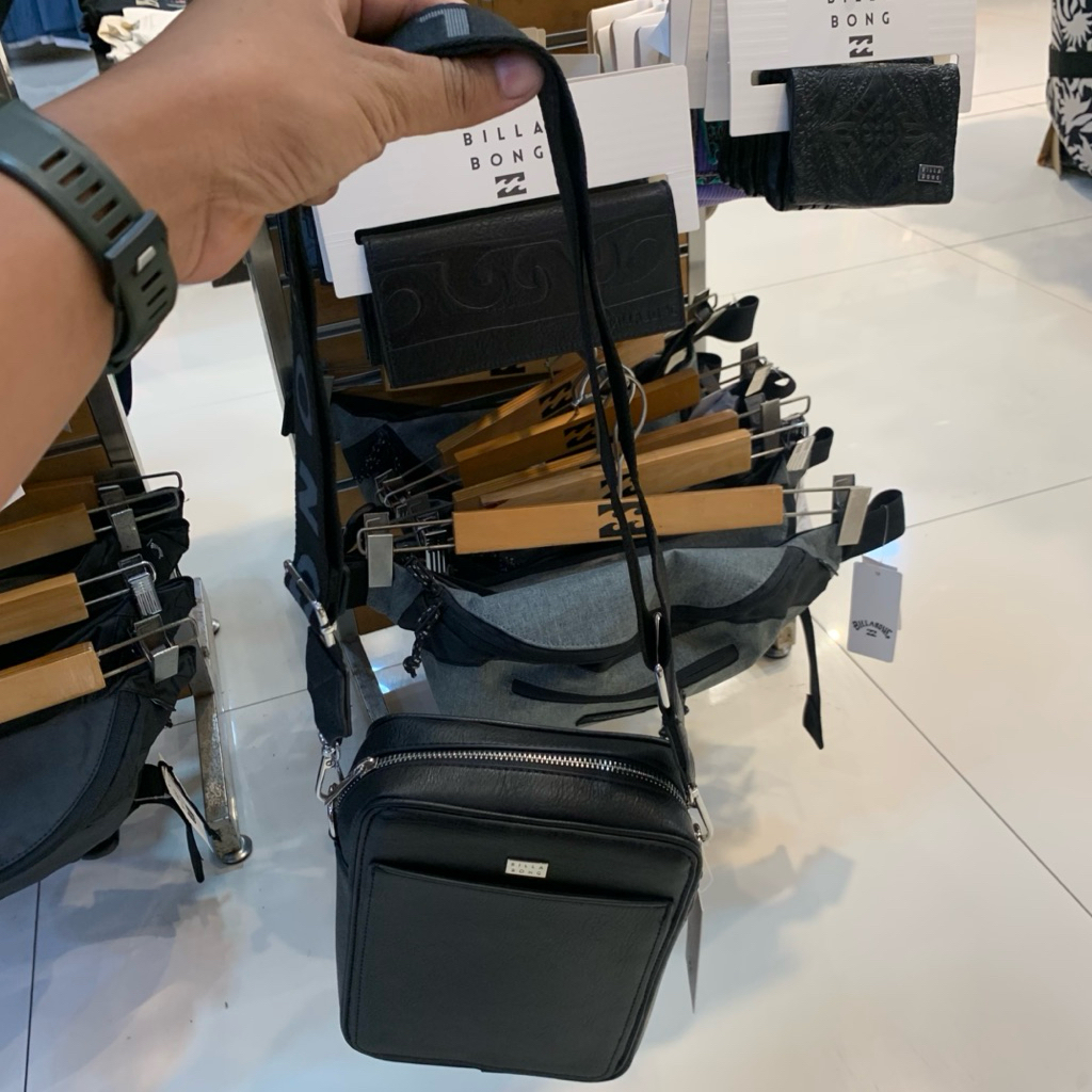 Sling Bag Wanita Billabong Original Love Bag Black New