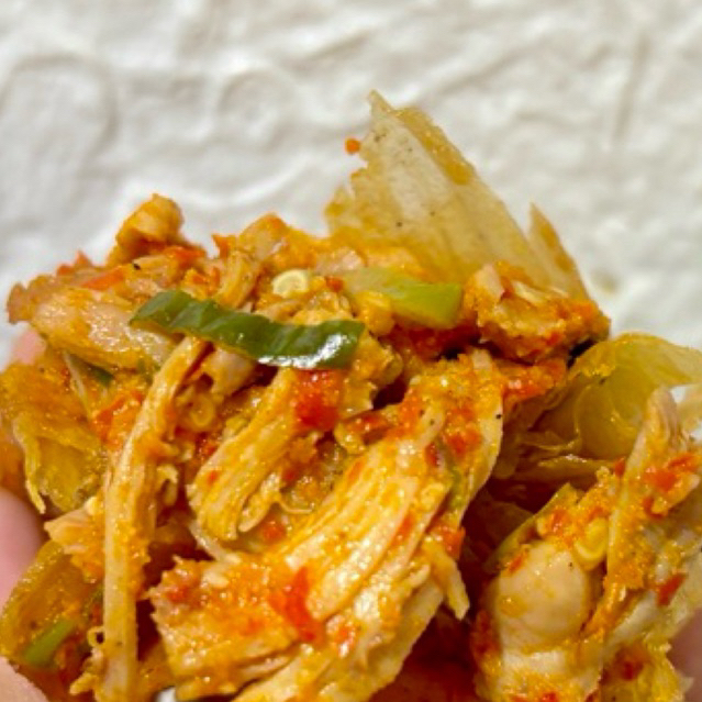 Lumpia Ayam Suwir Pedas FROZEN Isi 4pcs