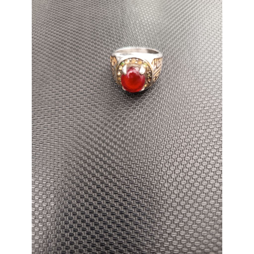 Batu merah siam ring 7 asli bahan alami digosok ulang akan mengkilap lagi